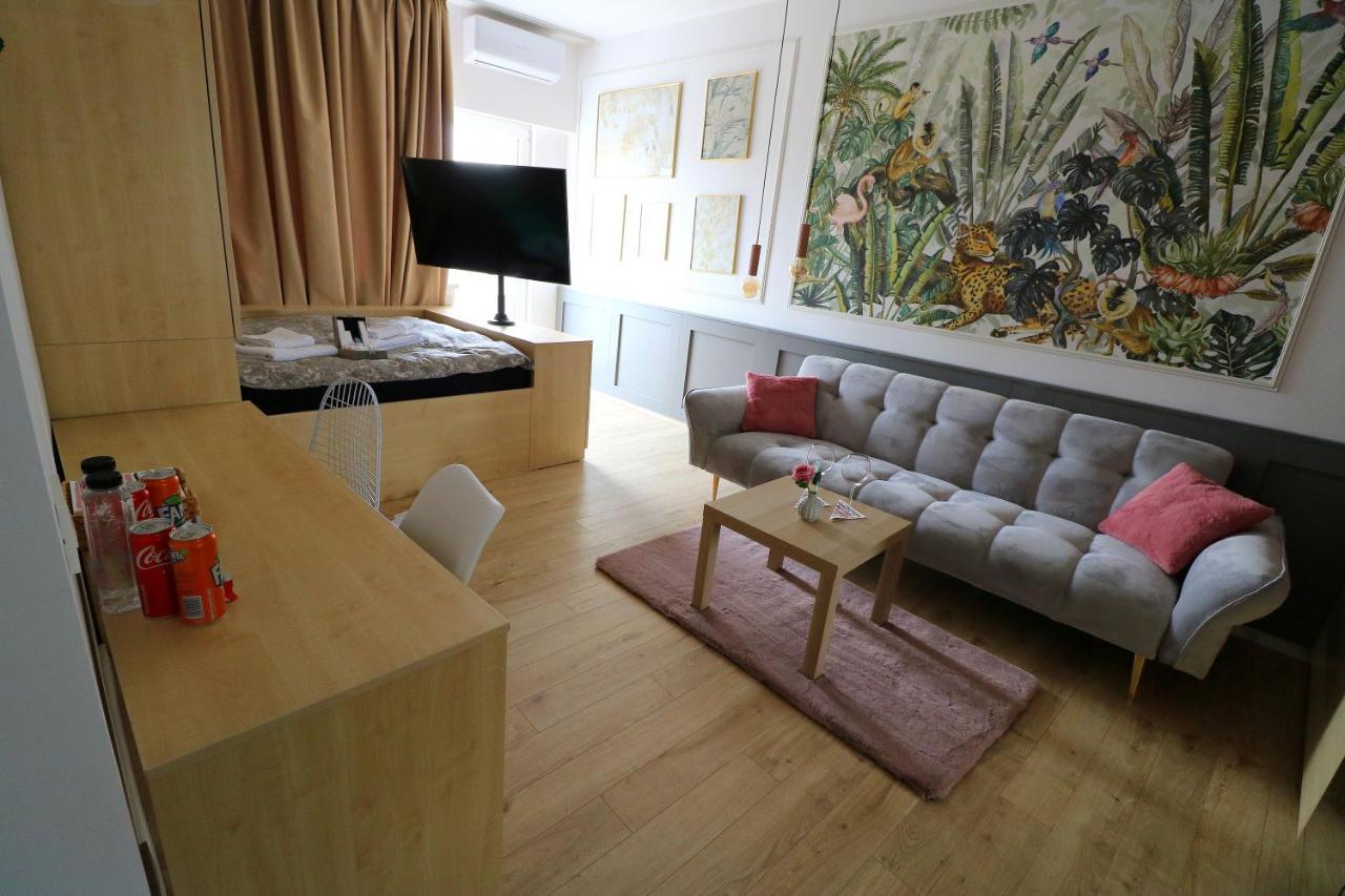 Апартаменти Deluxe Studio Old Center Panoramic View Terrace Бухарест Екстер'єр фото