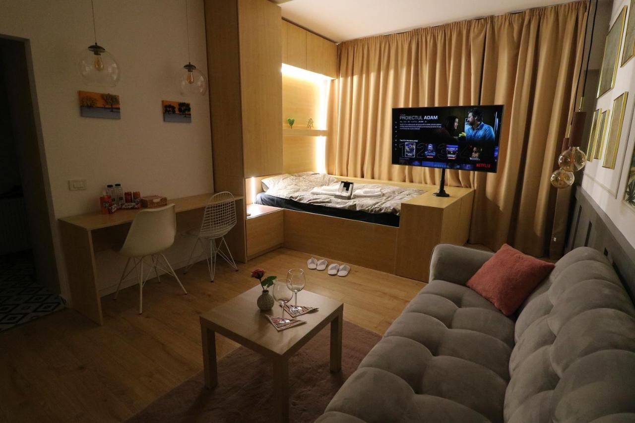 Апартаменти Deluxe Studio Old Center Panoramic View Terrace Бухарест Екстер'єр фото