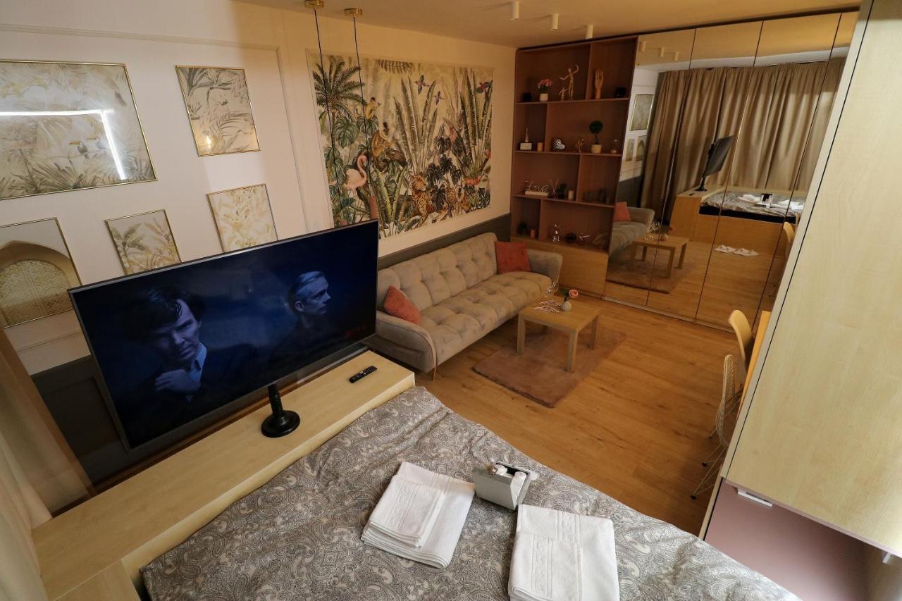 Апартаменти Deluxe Studio Old Center Panoramic View Terrace Бухарест Екстер'єр фото
